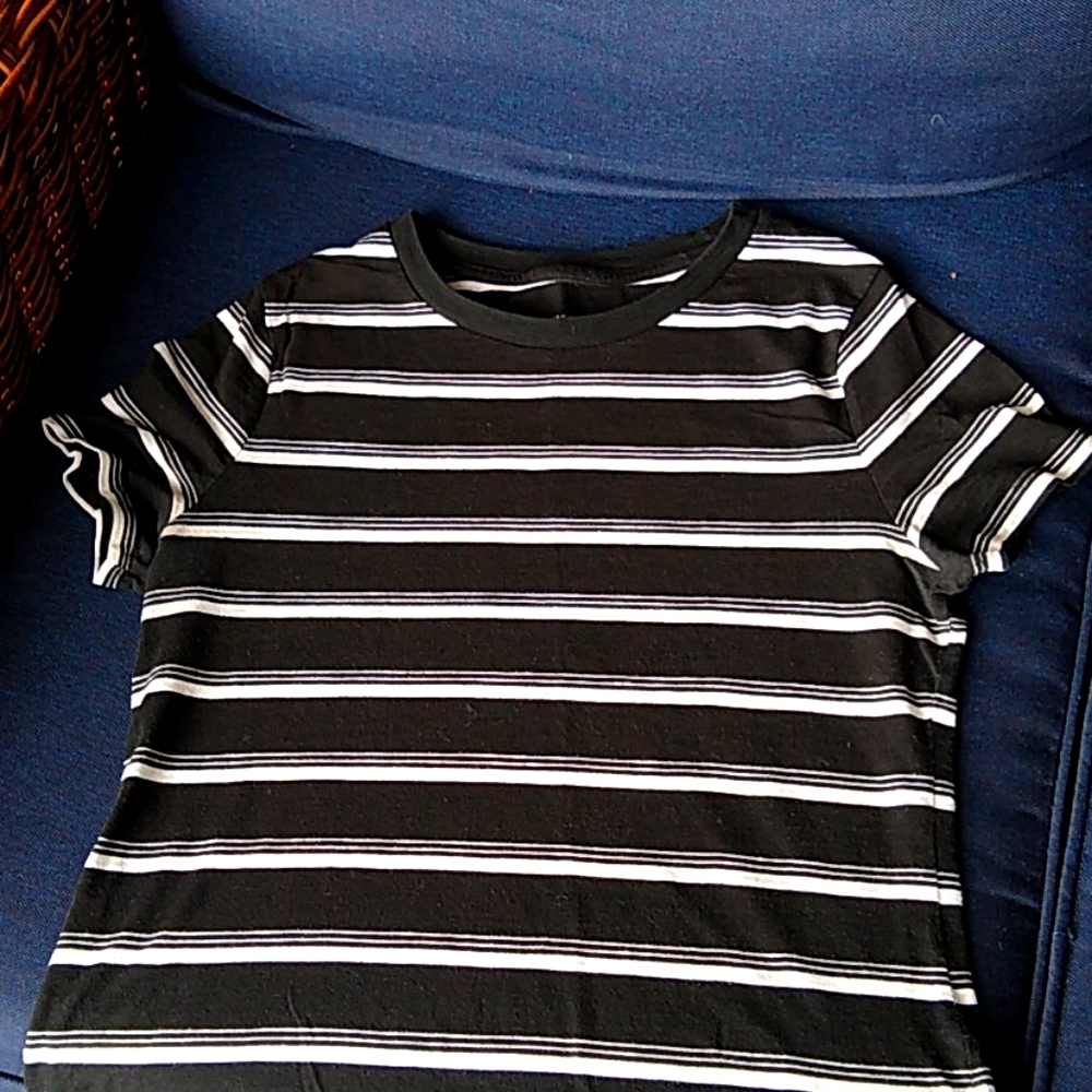 Black and white striped Mossimo T shirt